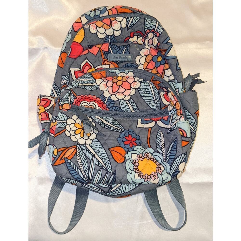 Vera Bradley Tropical Evening Essential Compact Backpack Floral MSRP $109 EUC